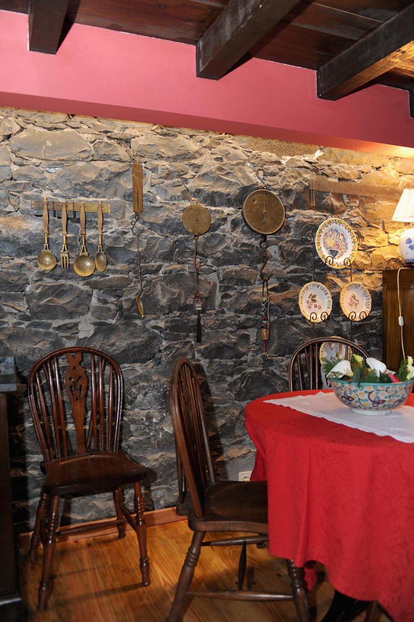 金塔大科瓦多米尔霍酒店 Santo Antonio da Serra 客房 照片